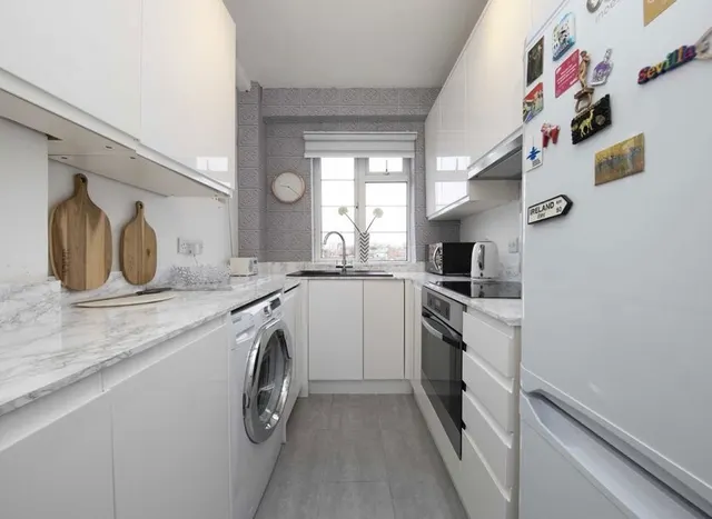 Chiswick Village, Chiswick, W4, photo 3