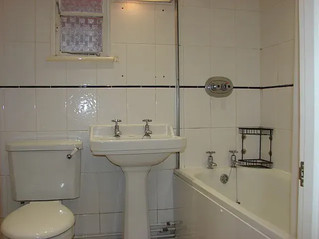 Photo 3 — Ocean House, 30 Crowther Road, London, Greater London, SE25