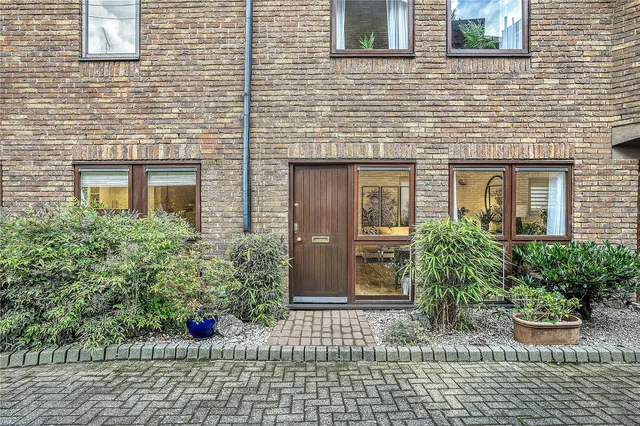 Belsize Mews, Belsize Village, NW3, photo 3