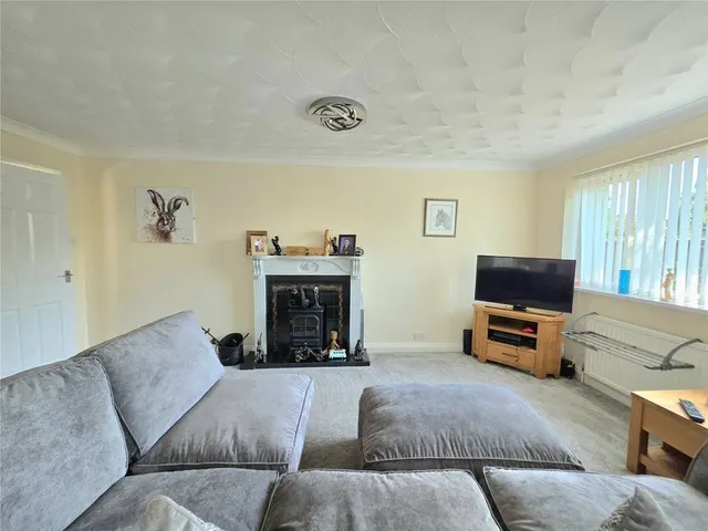 Photo 2 — Leaze Road, Kingsteignton, TQ12