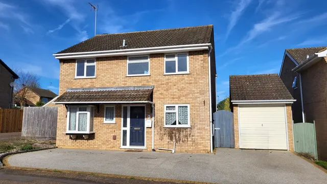 Carisbrook Court, Longthorpe, Peterborough, PE3, photo 1