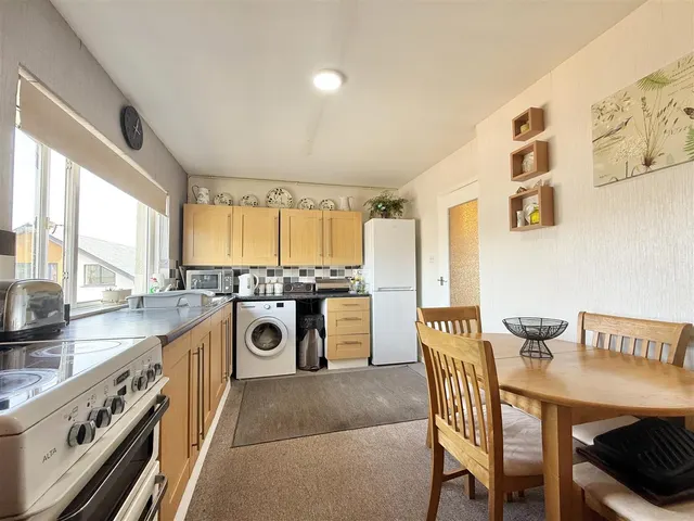 Castor Road, Brixham, photo 3