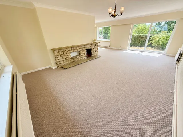 Photo 3 — Hillside Drive, Grantham