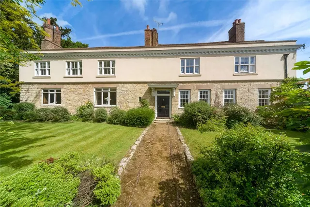 Photo 3 — Oving Road, Whitchurch, Aylesbury, Buckinghamshire, HP22 4JF