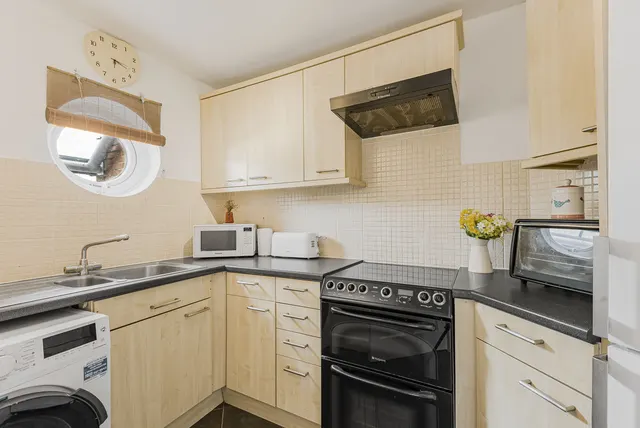 Alfredston Place, Wantage, photo 3