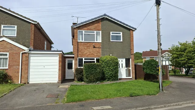 St. Margarets Grove, Great Kingshill, HP15, photo 1