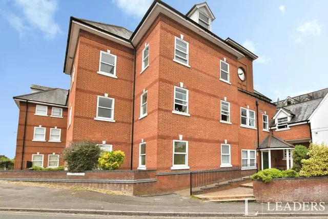 Bentfield Road, Stansted, CM24, photo 1