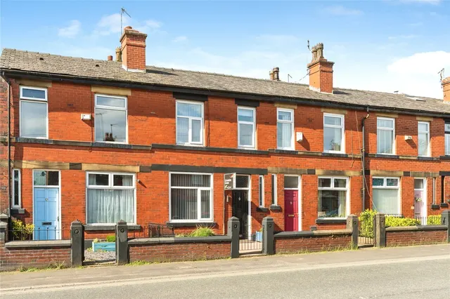 Tottington Road, Bury, BL8, photo 1