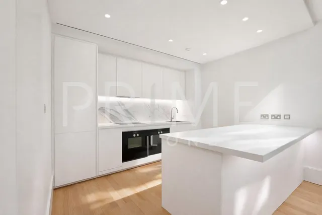 Lancer Square, Kensington, W8, photo 2