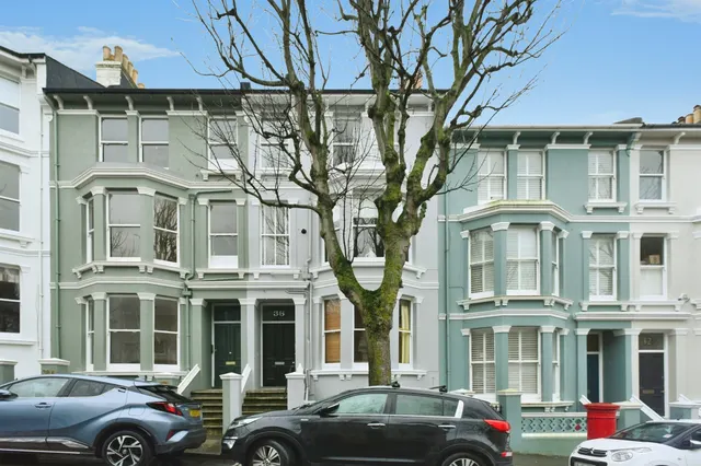 Eaton Place, Brighton, photo 1