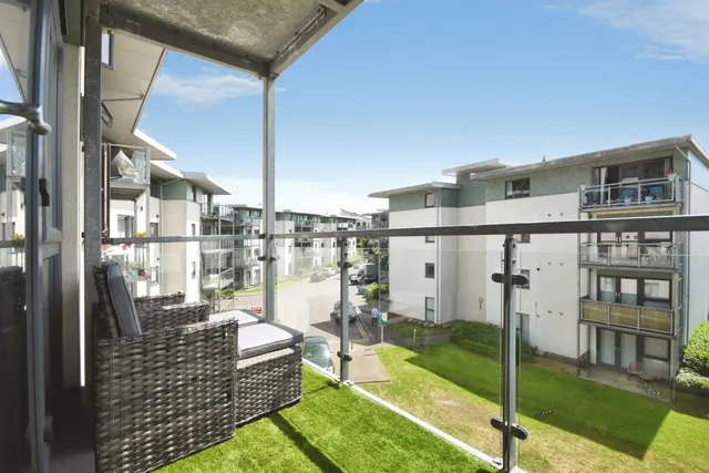 Rollason Way, Brentwood, photo 1