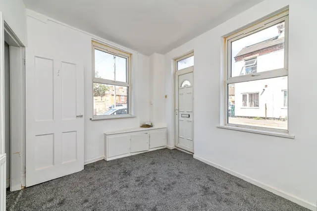 Photo 2 — Croydon Road, Nottingham