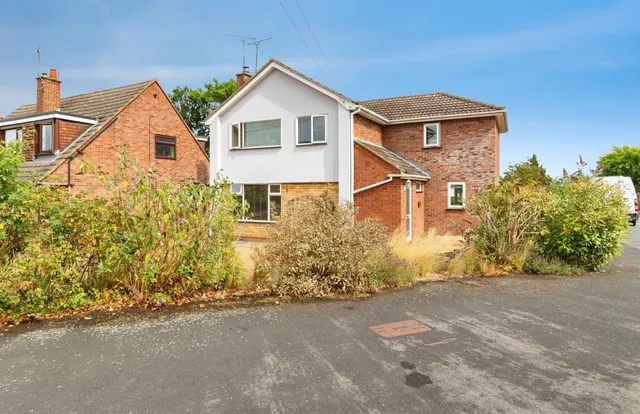 Seaton Avenue, Stafford, ST17, photo 1