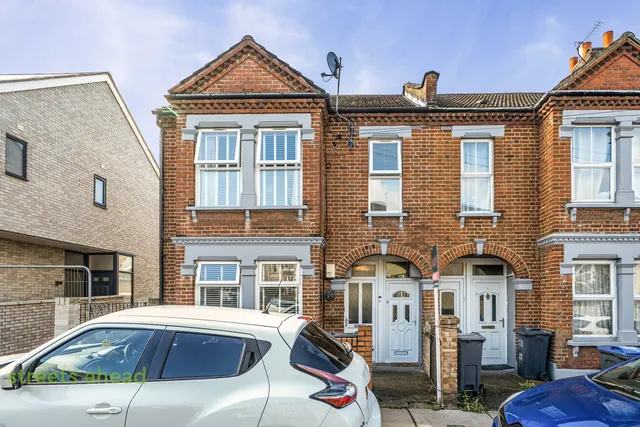 Hythe Road, Thornton Heath, CR7, photo 1