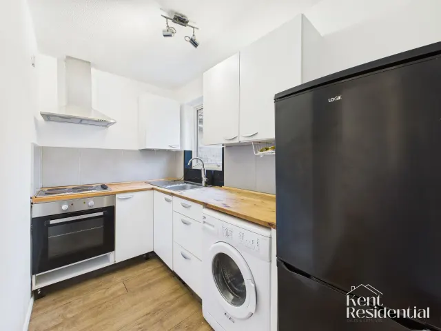 Linden Road, Coxheath, ME17, photo 2