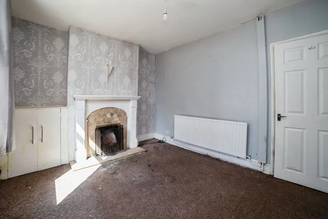 Photo 2 — Bainbridge Terrace, Huthwaite, Sutton-in-Ashfield, Nottinghamshire, NG17