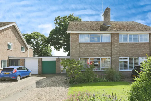 Fosseway Avenue, Moreton-in-Marsh, GL56, photo 1