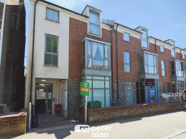 Cathays Terrace, Cardiff, CF24, photo 1