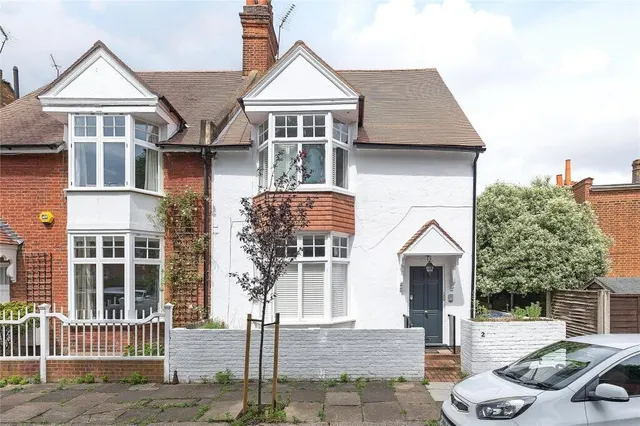 Blandford Road, London, W4, photo 1