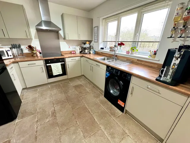 McCarthy Drive, St Stephen, PL26, photo 3