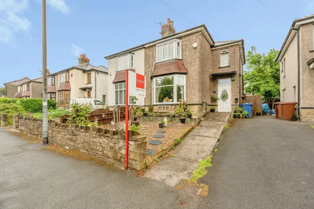 Coal Clough Lane, Burnley, Lancashire, BB11, photo 1