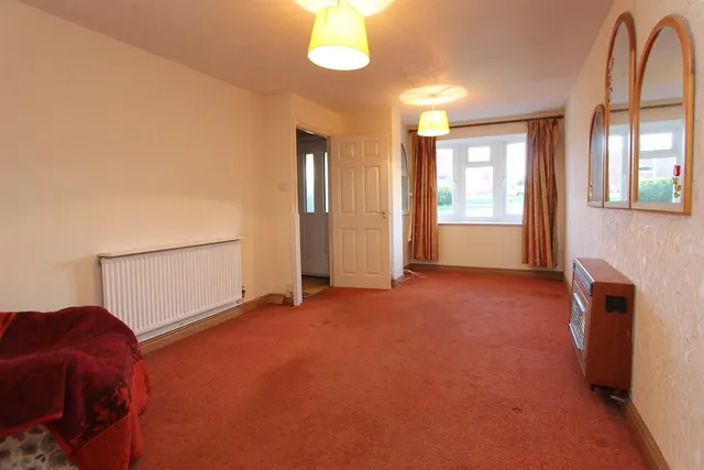 Photo 2 — Brompton Drive, Brierley Hill