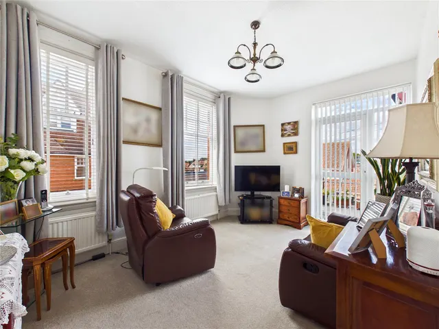 Victoria Road, Felixstowe, IP11, photo 2