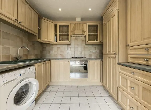 Photo 3 — South Ealing Road, Ealing, W5