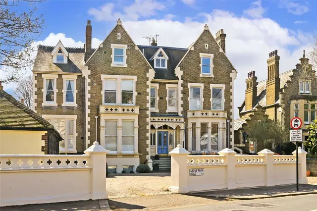 Grove Park Road, London, W4, photo 1