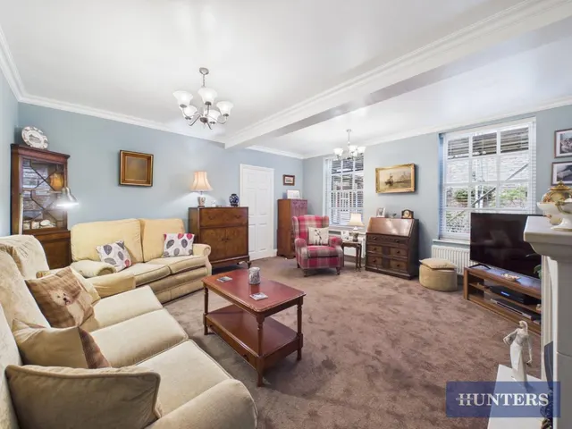 Hall Park Road, Hunmanby, YO14, photo 3