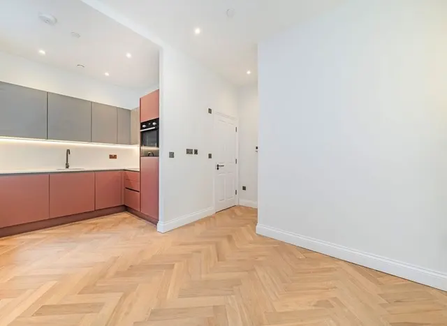 Photo 3 — Avonmore Road, West Kensington, W14