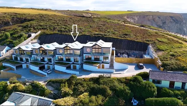 West Cliff Porthtowan, Truro, photo 1