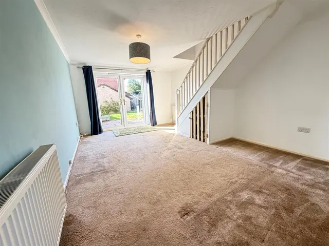 Honeymead Lane, Sturminster Newton, photo 2
