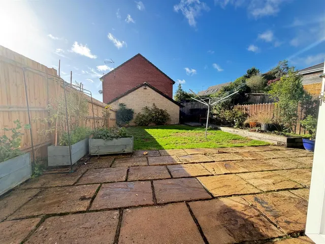Honeymead Lane, Sturminster Newton, photo 3