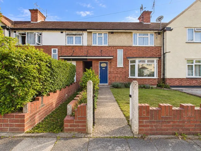 The Alders, Hounslow, TW5, photo 2