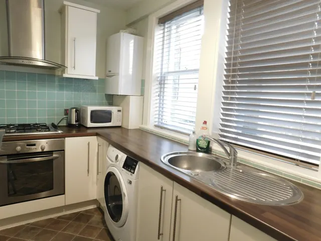 Sutherland Road, London, W13 0DT, photo 1