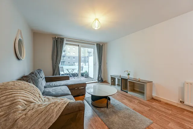 London, SE18, photo 2