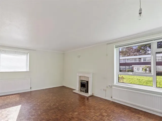 Photo 2 — College Gardens, West Worthing, Worthing