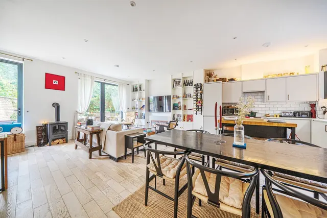 Alma Place, Crystal Palace, London, SE19, photo 1