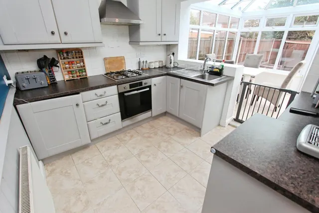 Lynden Avenue, Long Eaton, NG10, photo 2