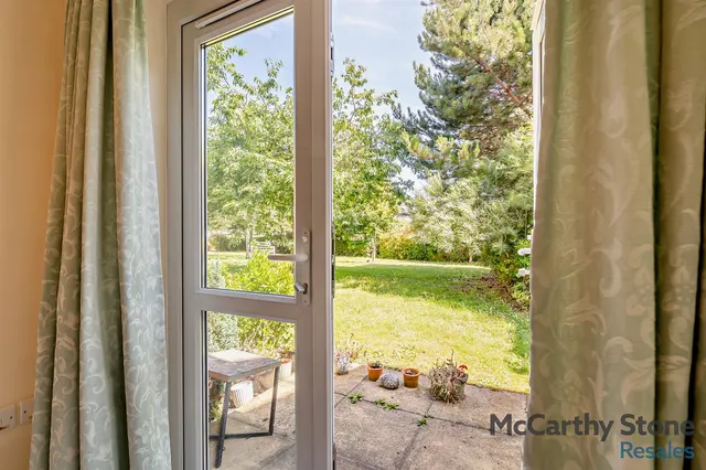 Station Road, Worle, BS22, photo 2