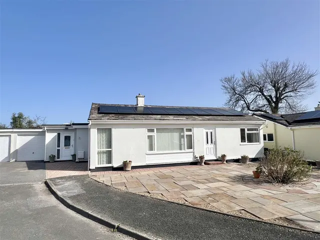 Windsor Drive, Carlyon Bay, photo 1