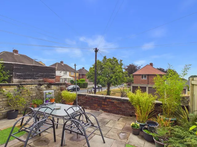 George Street, Hipperholme, HX3, photo 2