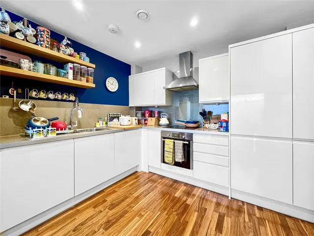 Azalea Drive, Swanley, BR8, photo 1