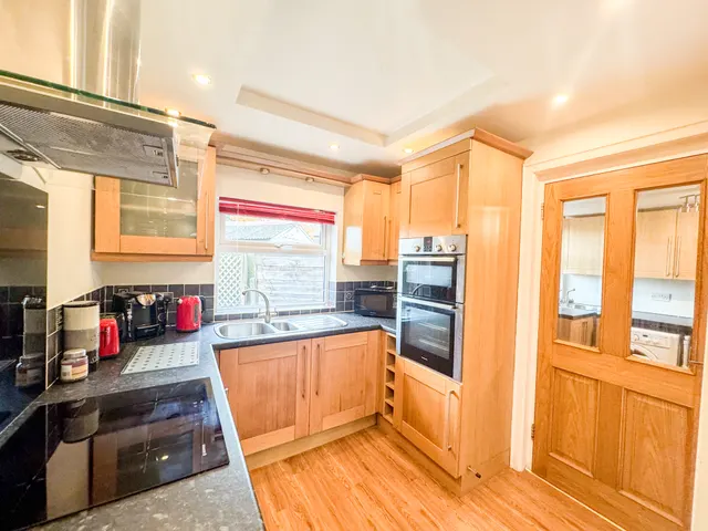 Photo 3 — 55 Fairlands Road, Walmersley, Bury, BL9