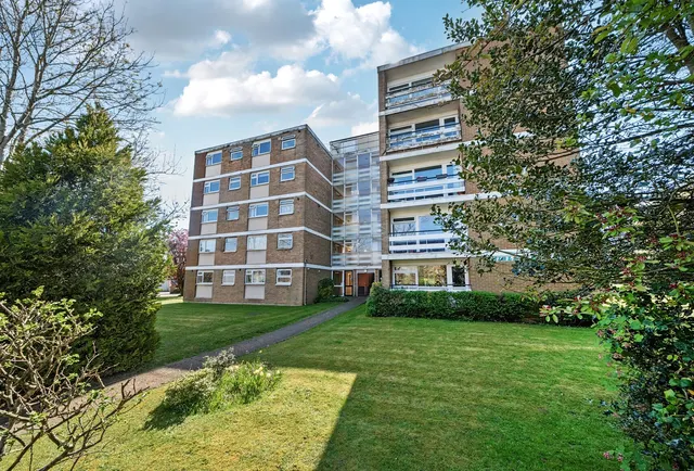 Shirley Heights, Shirley Road, SM6 9QD, photo 1