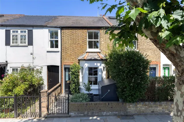 Lower Mortlake Road, Richmond, TW9, photo 1