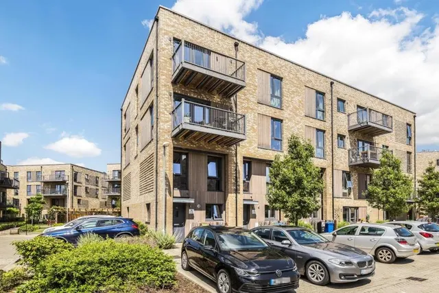 Fisher Close, Canada Water, London, SE16, photo 1