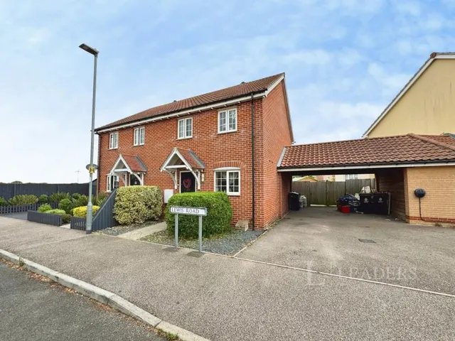 Lewis Road, Clacton-on-Sea, CO16, photo 1