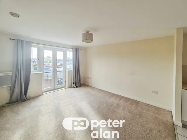 Phillip Court Newport, NP19, photo 2